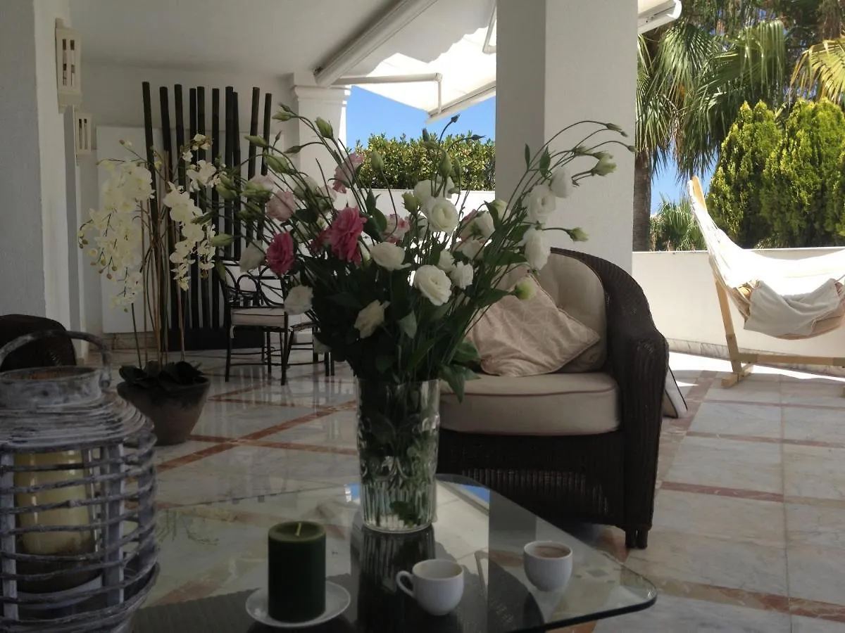 Stunning 175 M2 Apartment With Terrace And Jacuzzi Marbella